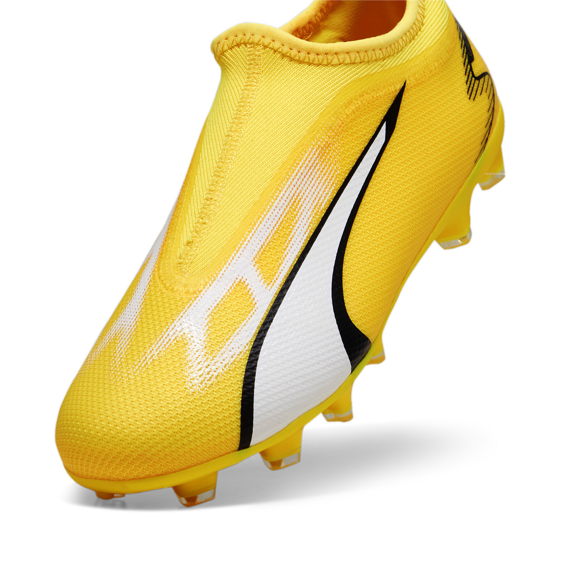 Children's soccer shoes Puma Ultra Match LL FG/AG - Voltage Pack